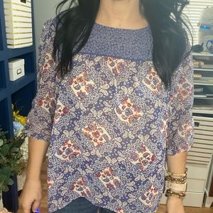 Blue floral print blouse